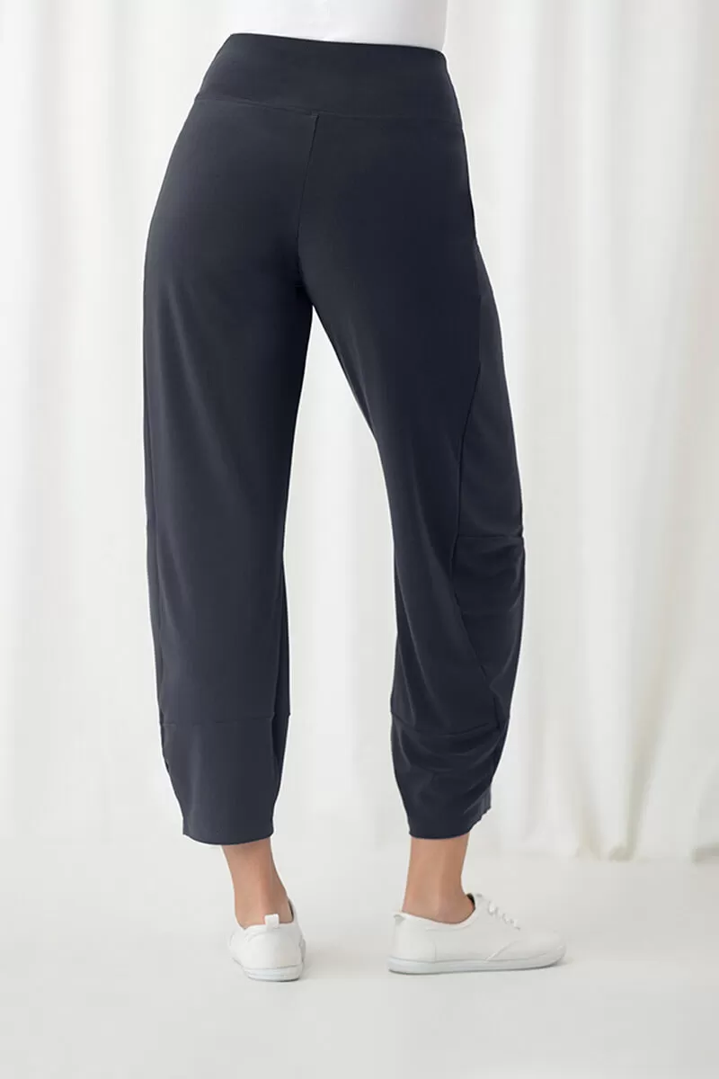 Angle Seam Lantern Pant | Graphite