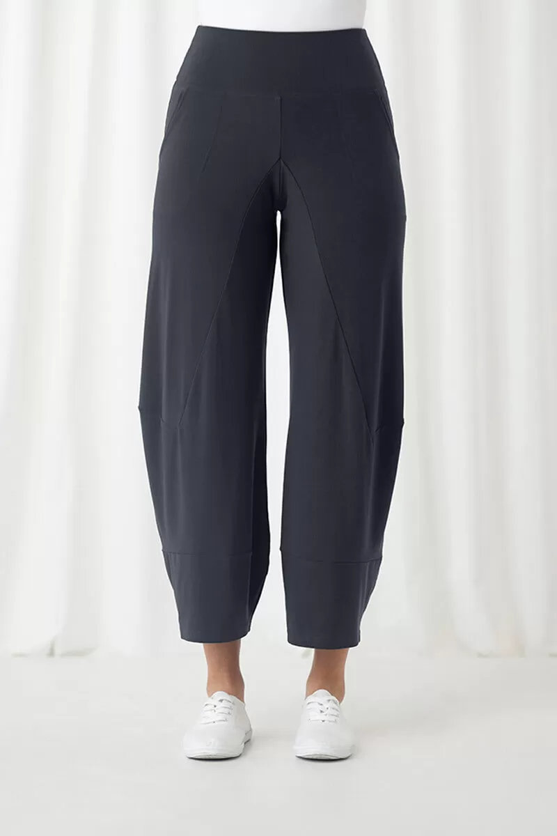 Angle Seam Lantern Pant | Graphite