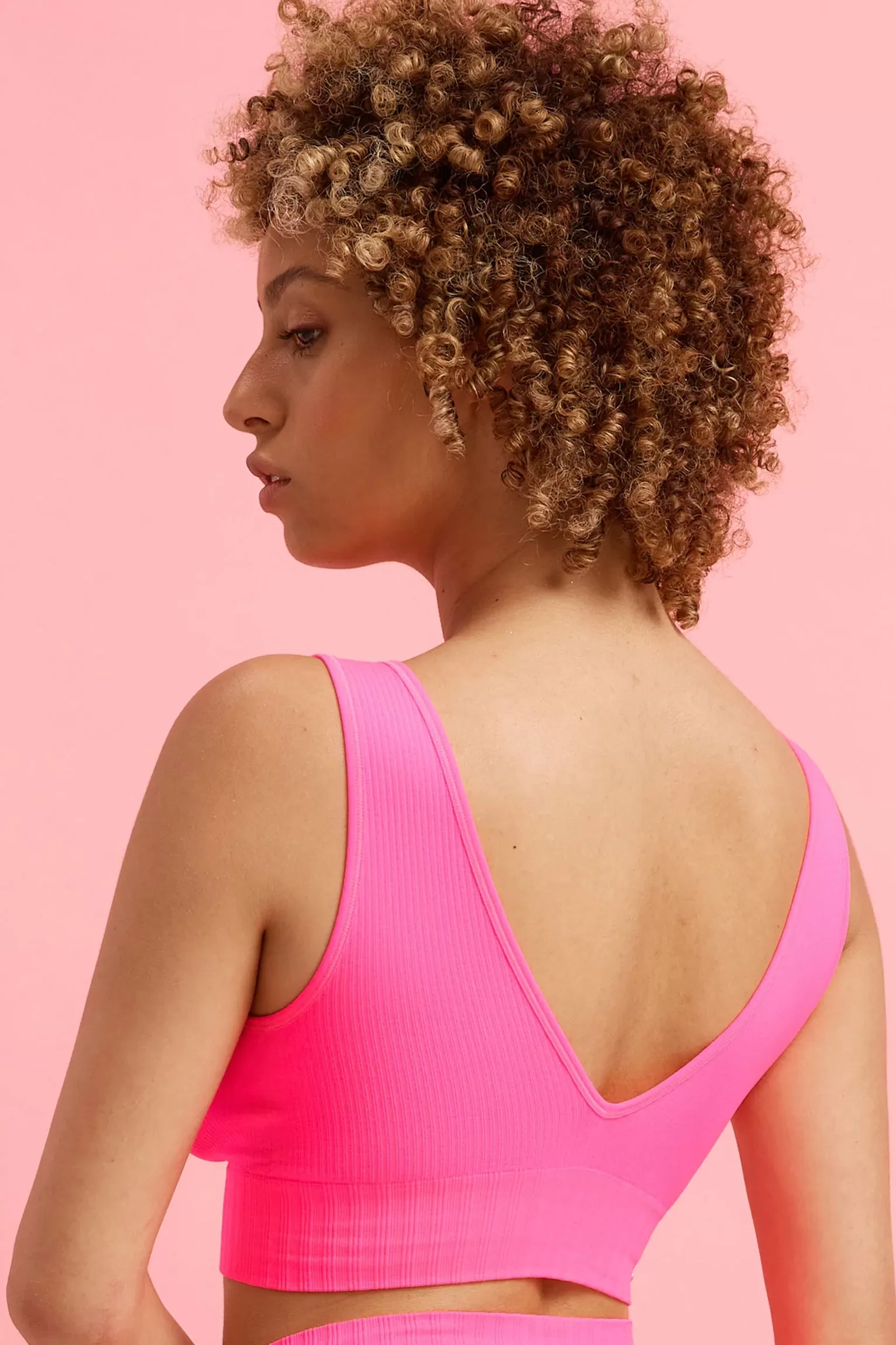 Bralette Crop Top Ribbed Seamfree Knockout Pink