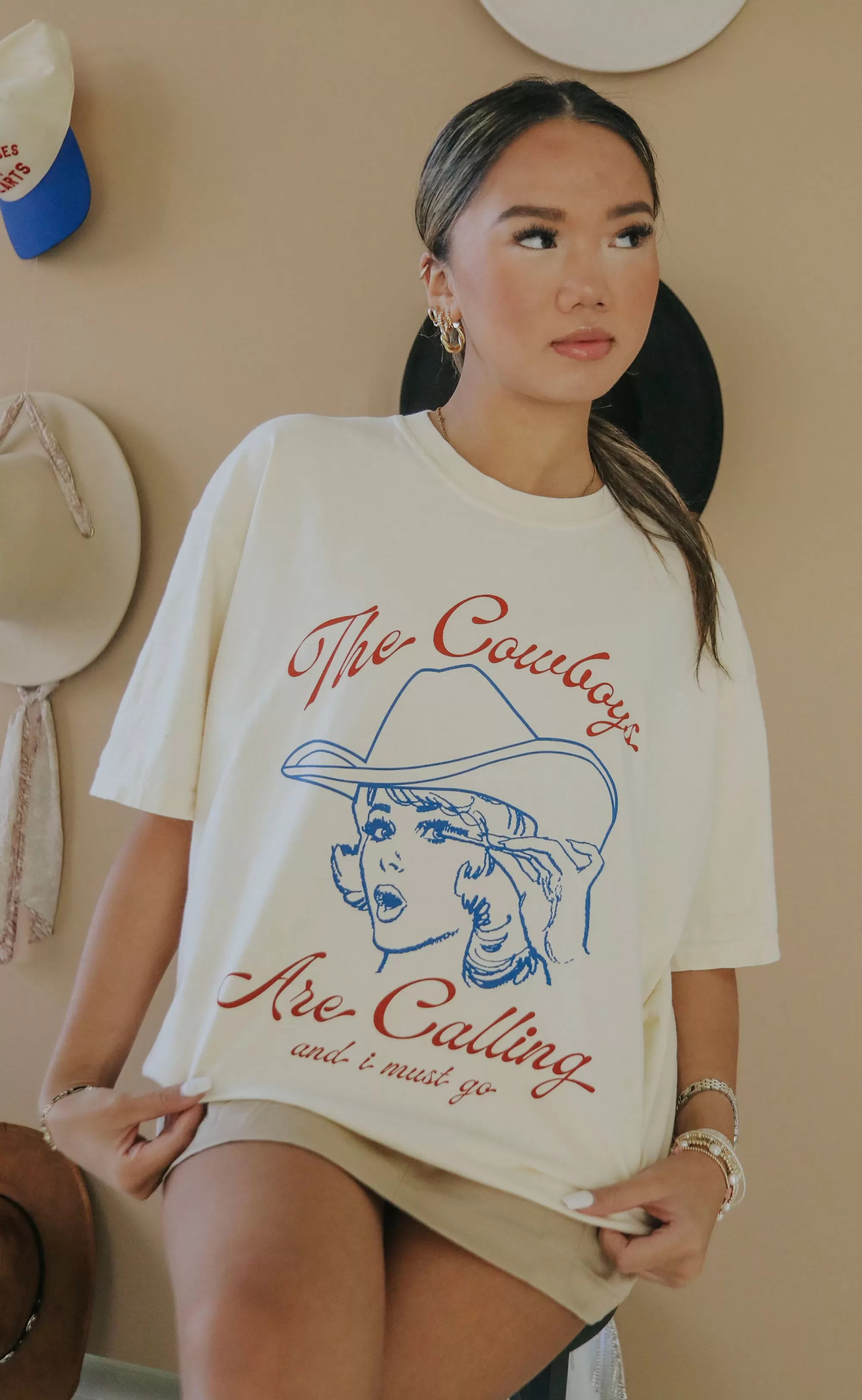 charlie southern: cowboys are calling t shirt