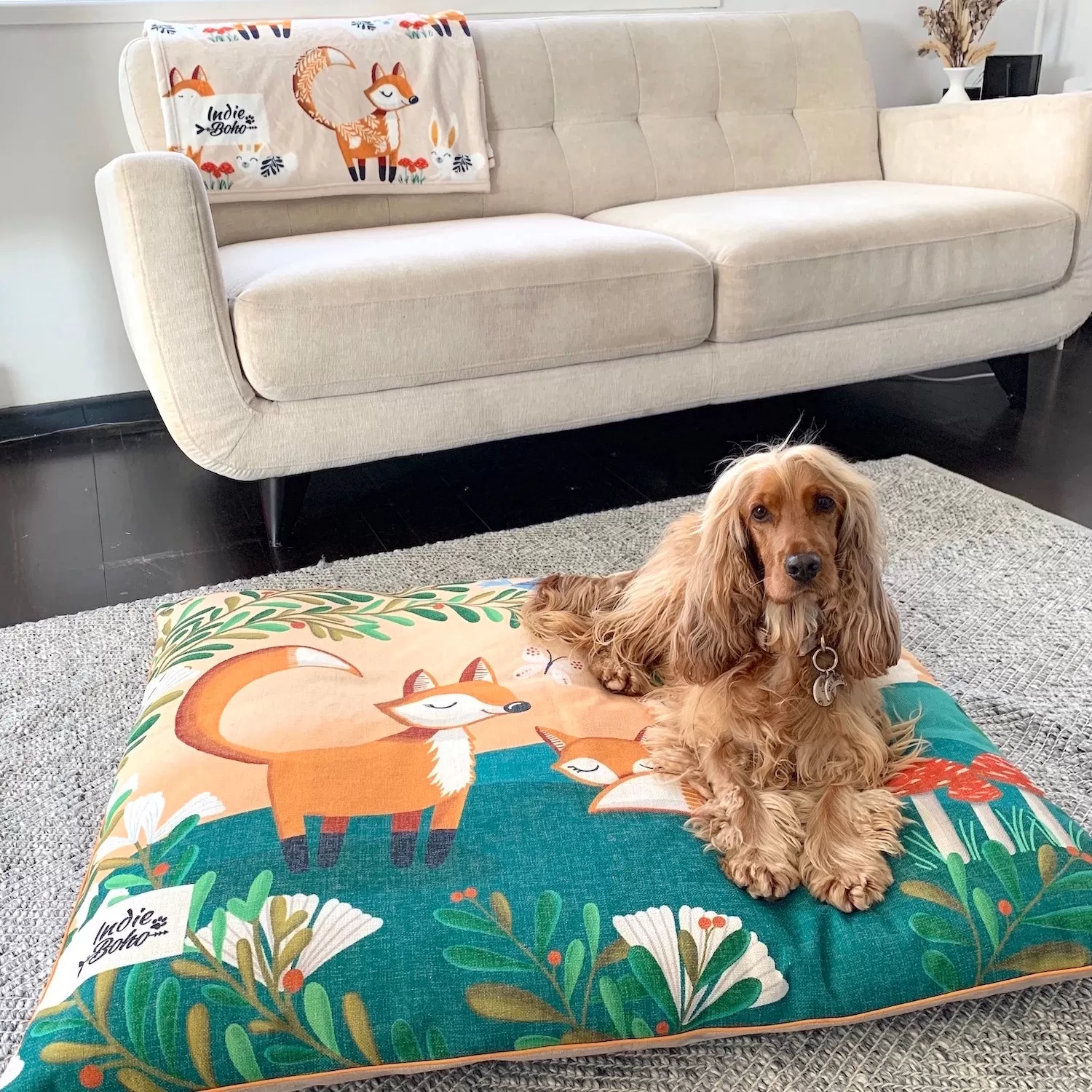 Foxy Tales – MEDIUM Pet Bed