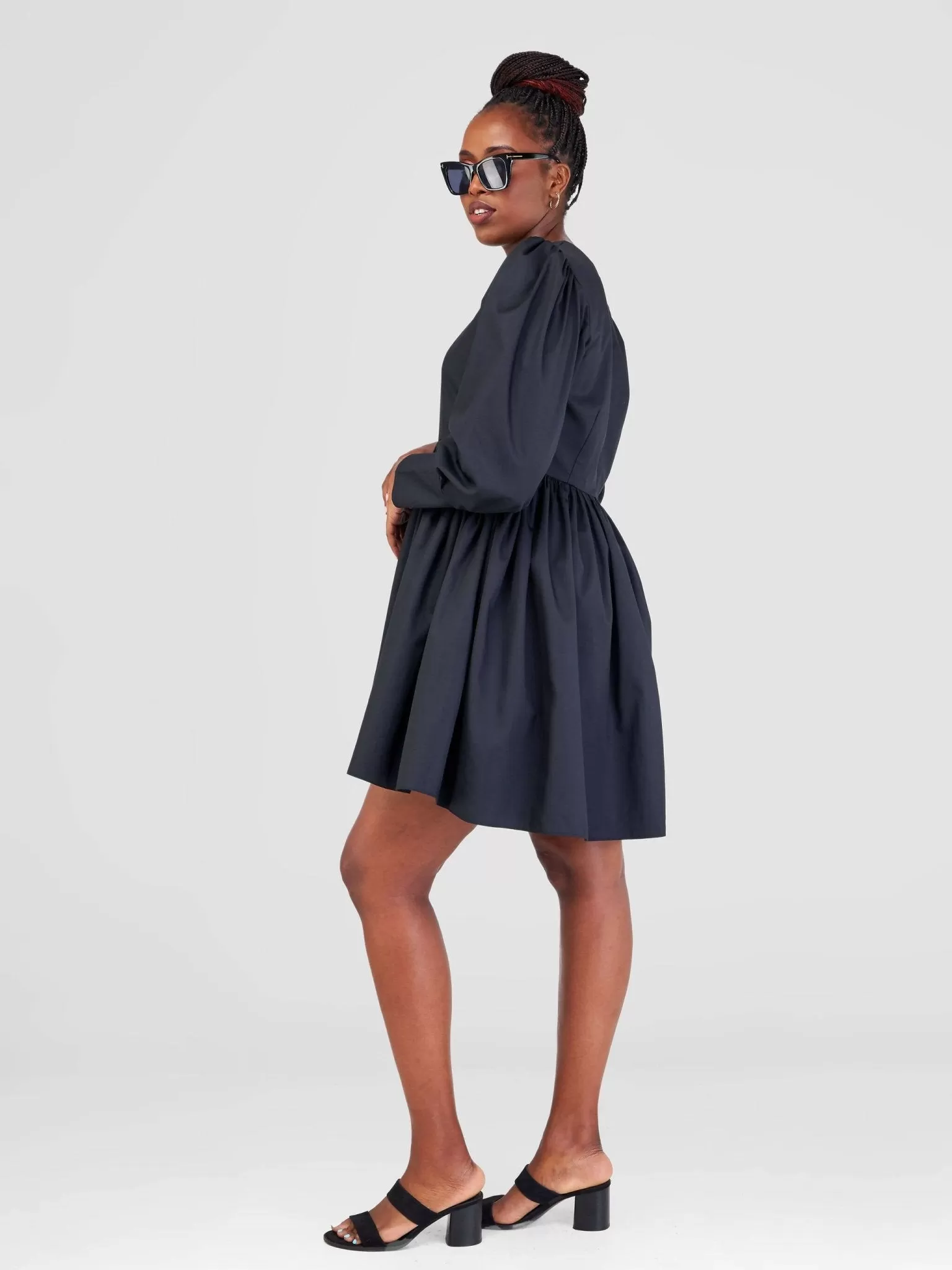 Izulu Doldol Mini Dress - Black