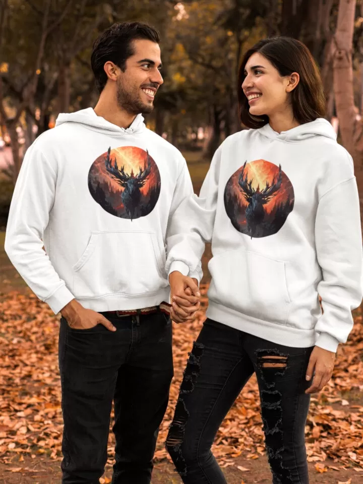 Unisex Bio-Hoodie mit Hirschmotiv "Waldgott"